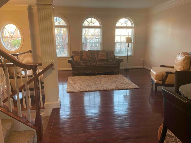 Photo - 14605 Hawley Ln