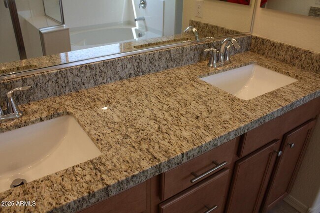 Photo - 2319 E Harwell Rd