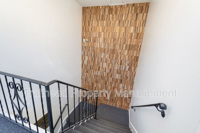 Photo - 7801 W 83rd St