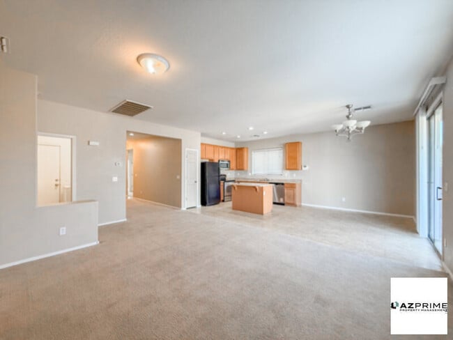 Photo - Exquisite 3/2 Tolleson House with Spacious Backyard!