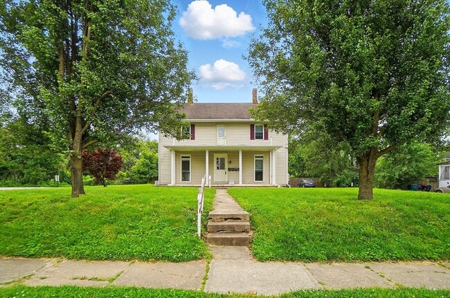 Photo - 4805 Eastern Ave Unit 2