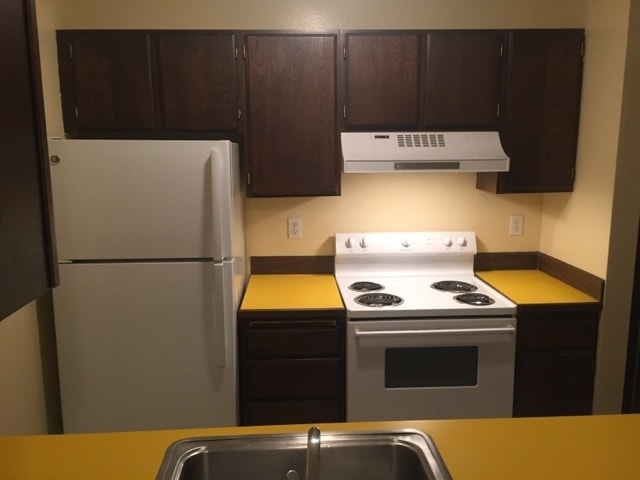 Building Photo - 1 Bedroom Condo close to Washington Square