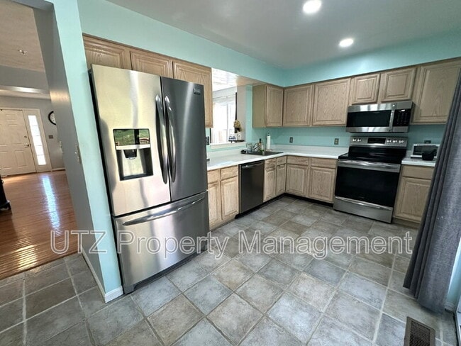 Photo - 850 Medinah Cir