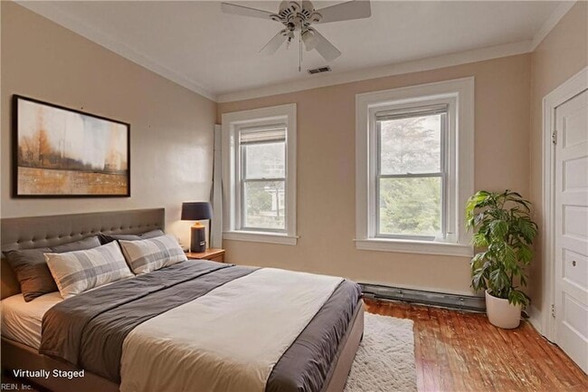 Photo - 3901 Newport Ave