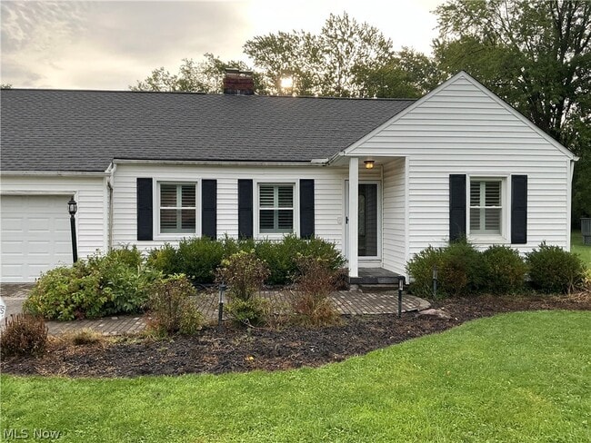 Photo - 3653 Brainard Rd
