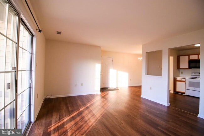 Photo - 102 Timberlake Terrace Unidad 7