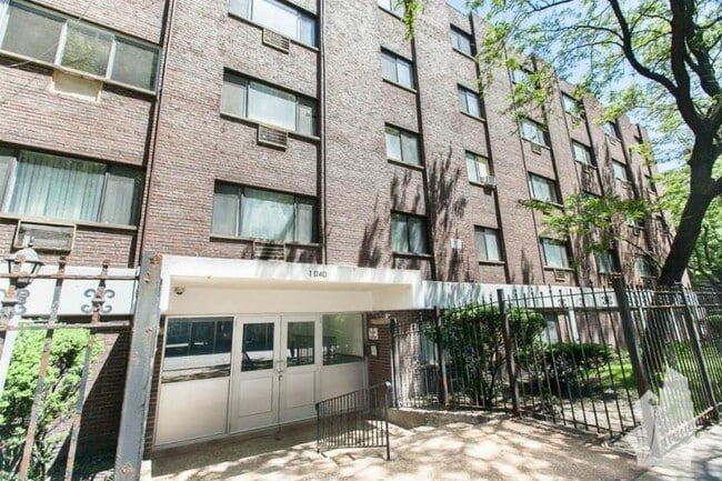 0 bedroom in Chicago IL 60660 - 0 bedroom in Chicago IL 60660 Condo Unit 506