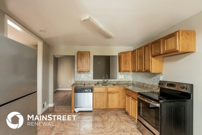 Photo - 1960 W Kimberly Rd SW