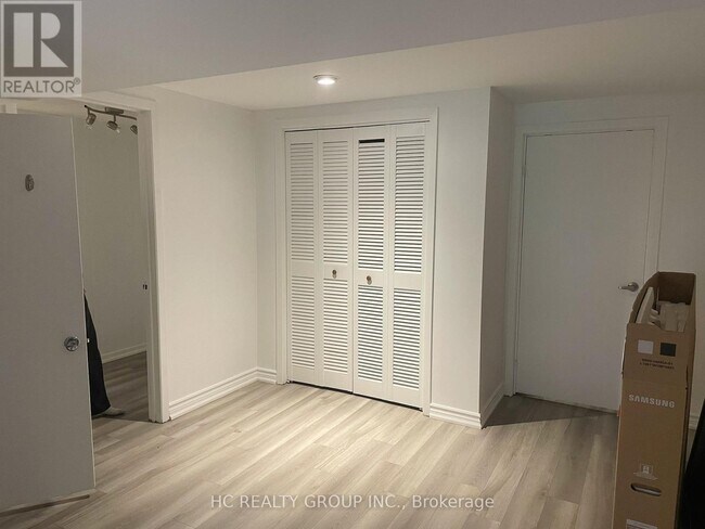 Photo - 42 Arkona Dr