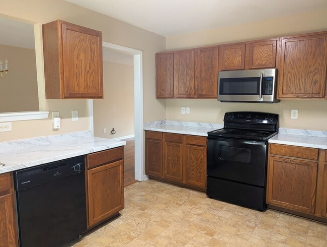 Photo - NODA! Minutes Away, 4 BEDROOM!
