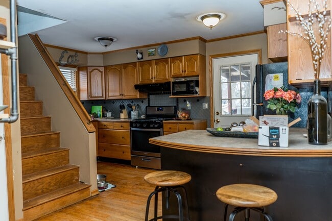Photo - Centrally located bungalow!