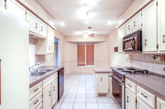 Photo - Loving Home in South Lubbock