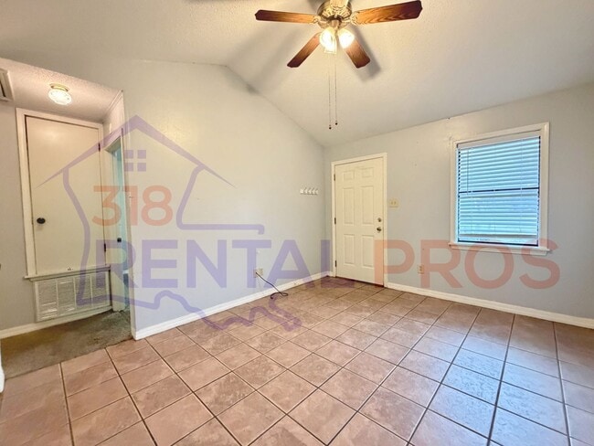 Photo - 925/927 Sybil Dr Unit 925 Sybil Dr.