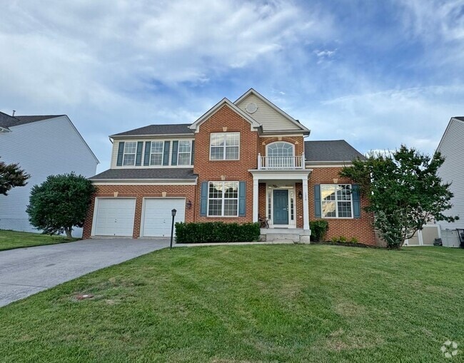 Building Photo - 105 Fredericksburg Dr Rental