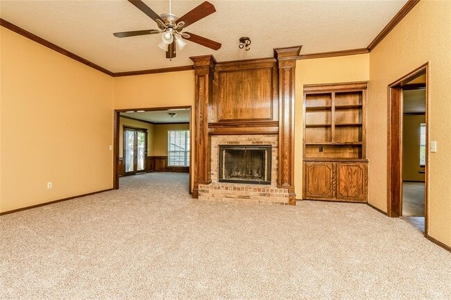 Photo - 708 Cactus Ct