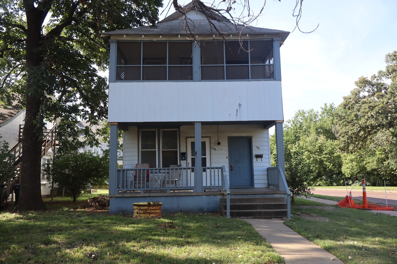 Photo - 600 1/2 Gypsum Ave