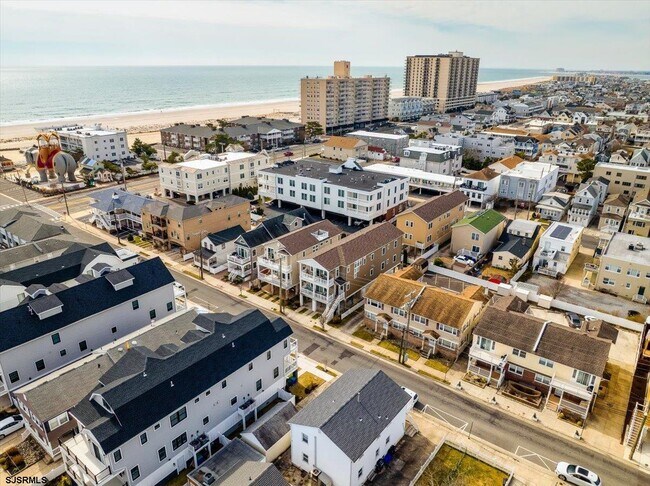 Photo - 16 S Decatur Ave