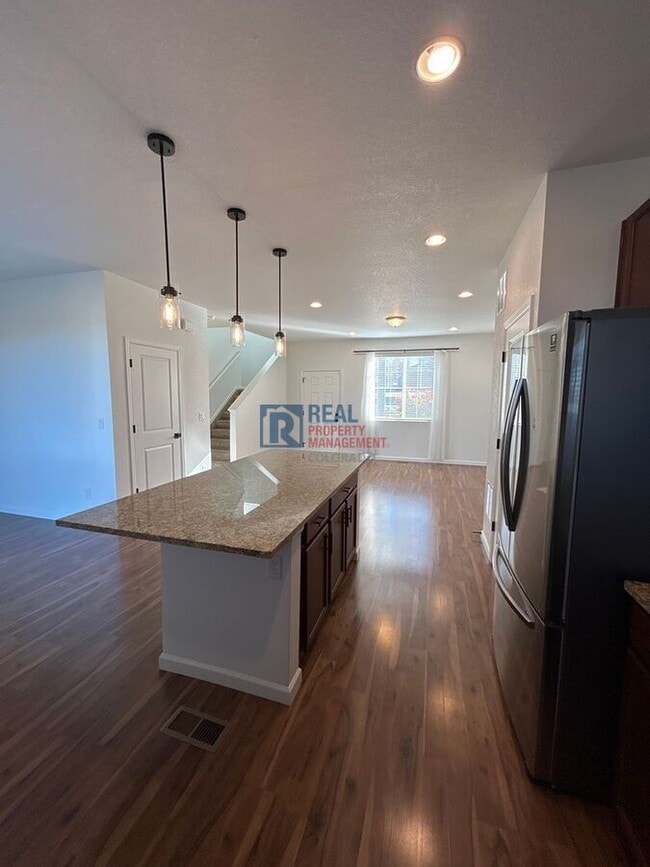 Photo - 5552 Canyon View Dr