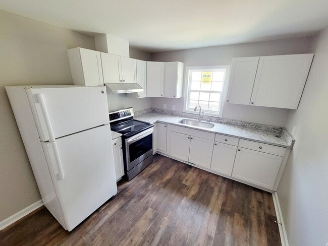 Photo - 3 Bed 1 Bath Newly Remodeled Home in Burli...