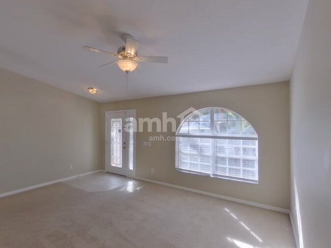 Photo - 5152 New Savannah Cir