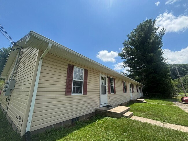 Photo - 109 Ed Davis Rd Unit 1