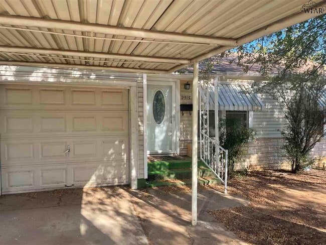 Building Photo - 2915 Sherman Rd Rental