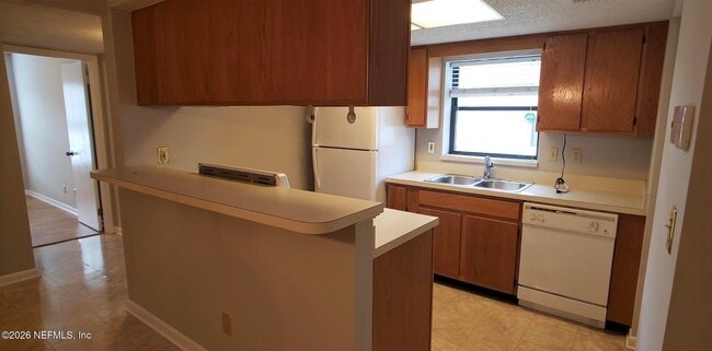 Photo - 5557 Greatpine Ln S