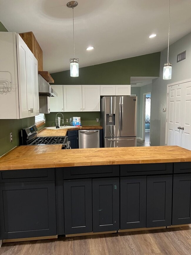 Photo - Home for lease