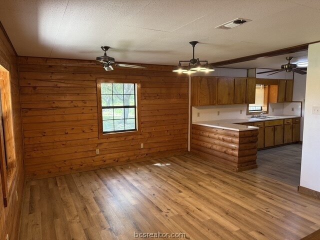 Photo - 9581 Valley View Dr