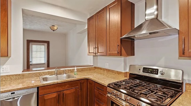 Photo - 4422 3rd St NW