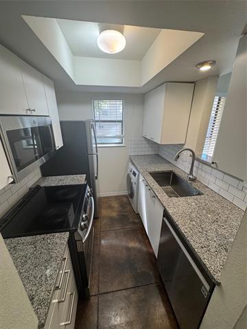 Building Photo - 806 W Sycamore St Unit 1