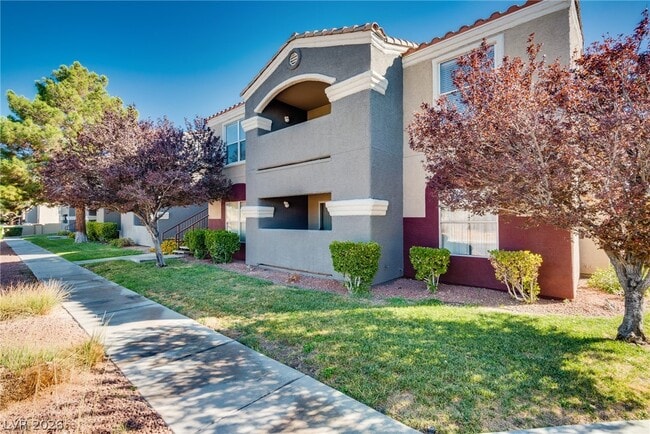 Photo - 5055 W Hacienda Ave