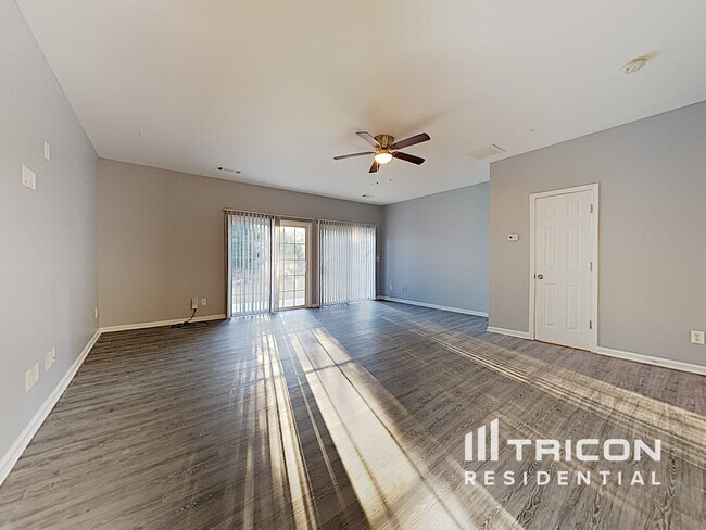 Photo - 3038 Deerborne Ct