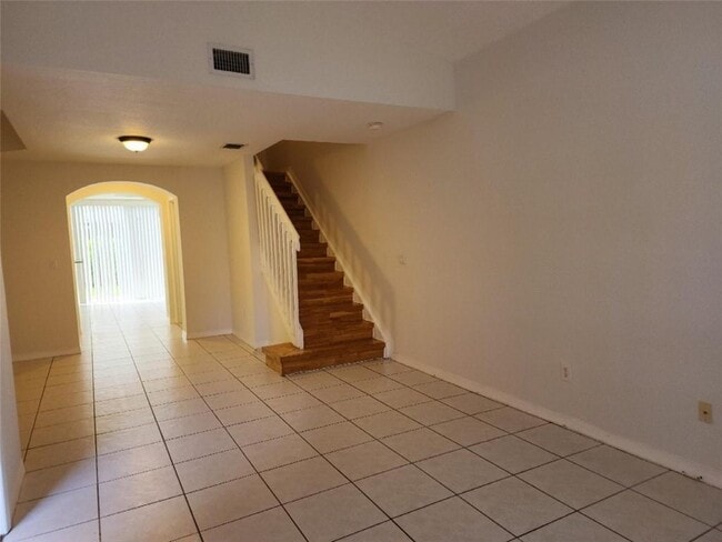 Photo - 4965 Leeward Ln