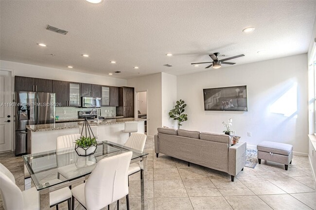 Photo - 1430 NW 48th Dr