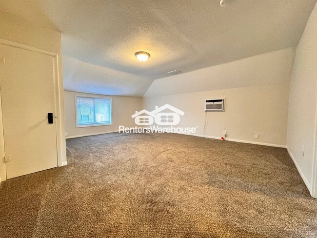 Photo - 212 N 13th St