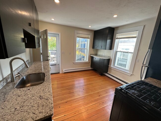 Photo - 58 Pleasant St Unit #2