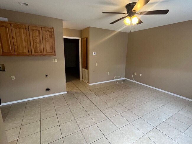 Photo - 502-504 Quay Street Unidad 502