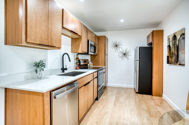 Photo - The Wilshire