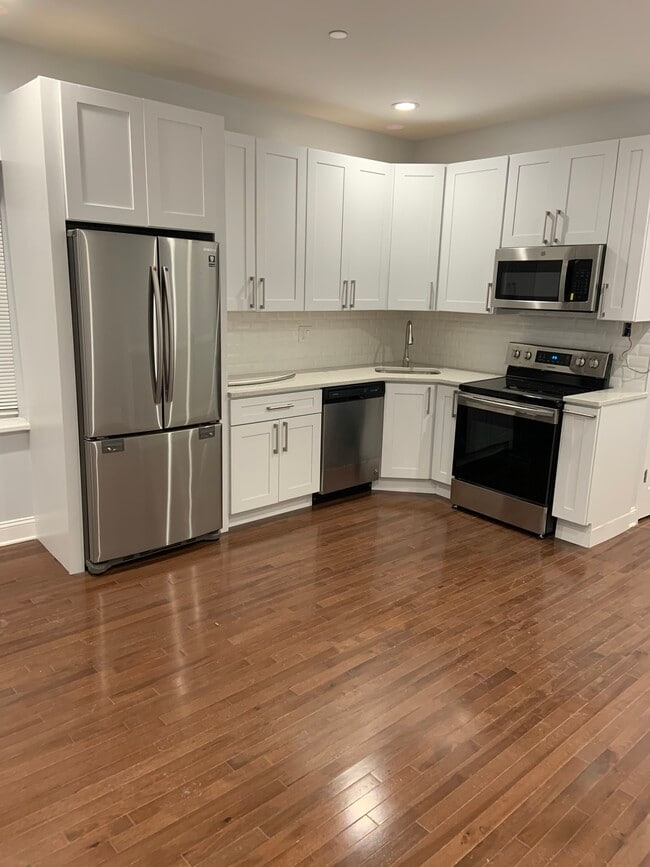 Photo - 4133 W Girard Ave Apartment Unit 2nd floor