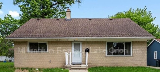Building Photo - 24034 Meadowlark St Rental
