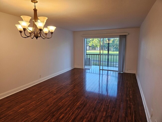 Photo - 8000 Colony Cir S Unidad 207