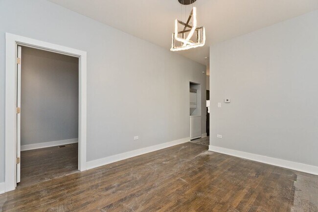 Photo - 1922 N Wilmot Ave