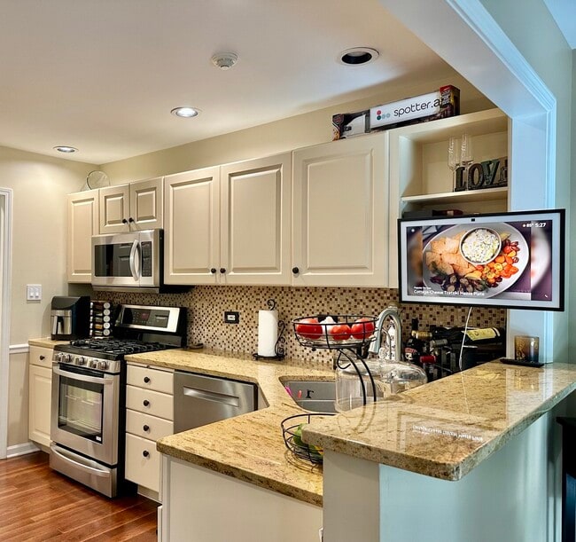 Photo - 8438 Chicory Ct