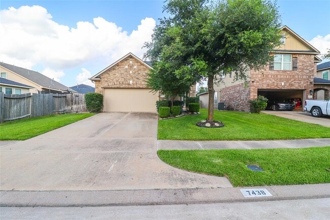 Photo - 7438 Tonsley Springs Dr Casa
