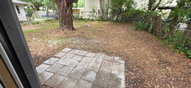 Photo - Move In Special - half off first months rent 3 Bedroom Sarasota Home