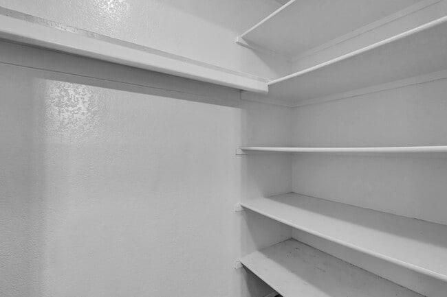 Photo - 925 S Longmore Unit 105