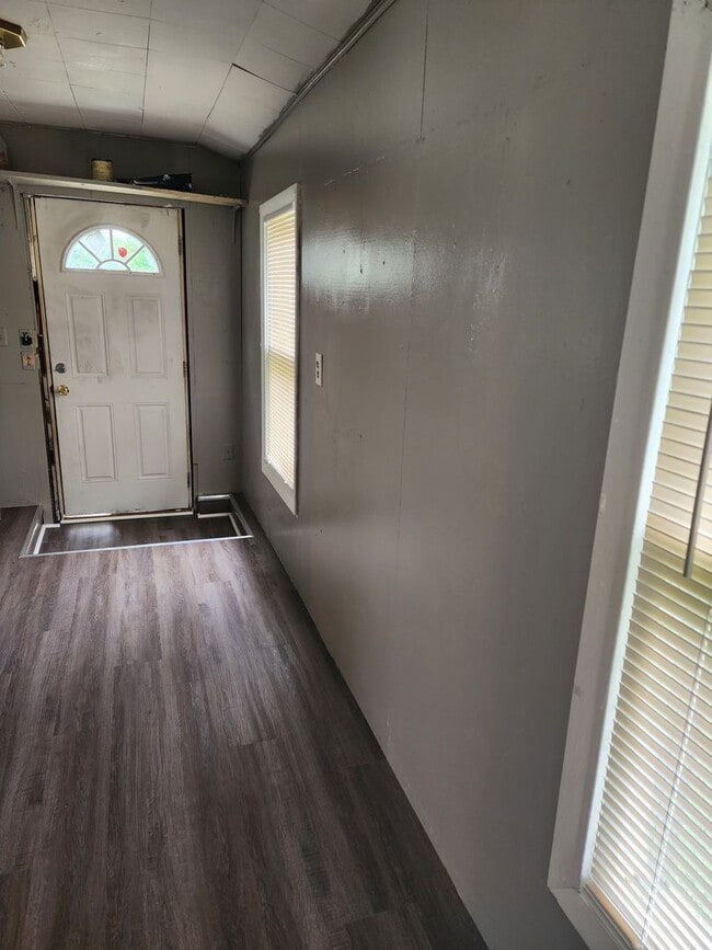 Photo - 646-648 Columbus Street Unidad 646 Columbus Street