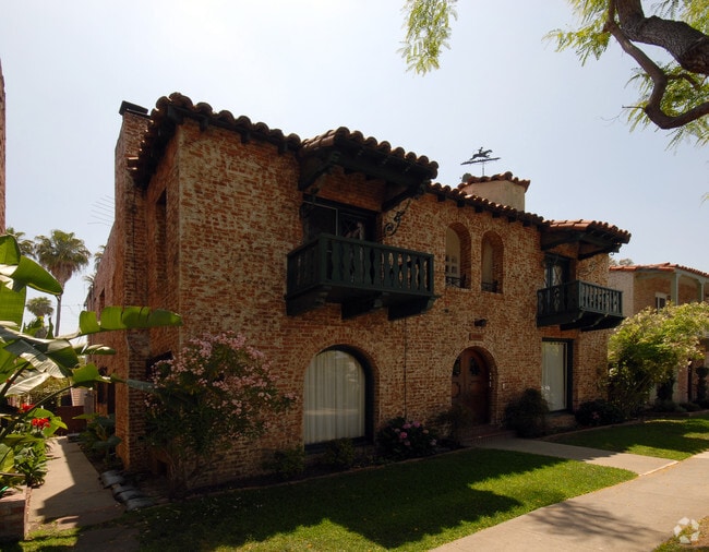 Photo - 1140 N Vista