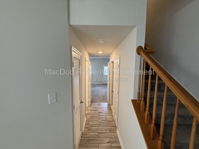 Photo - 2709 Church View Ln